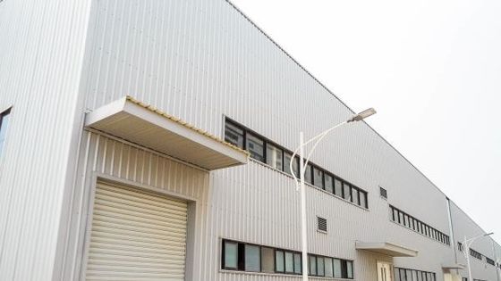 사용자 정의 창고 작업실을위한 쉬운 설치 철강 구조 건물